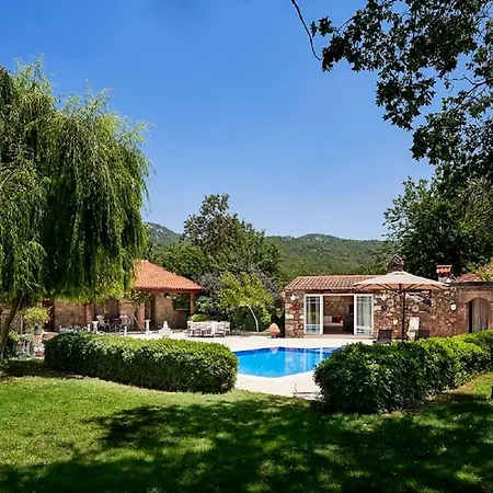וילה Ada Dreams / Village